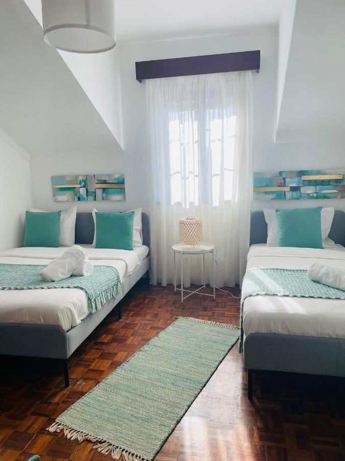 Besugo'S House Rooms & Apartment Nazaré Buitenkant foto